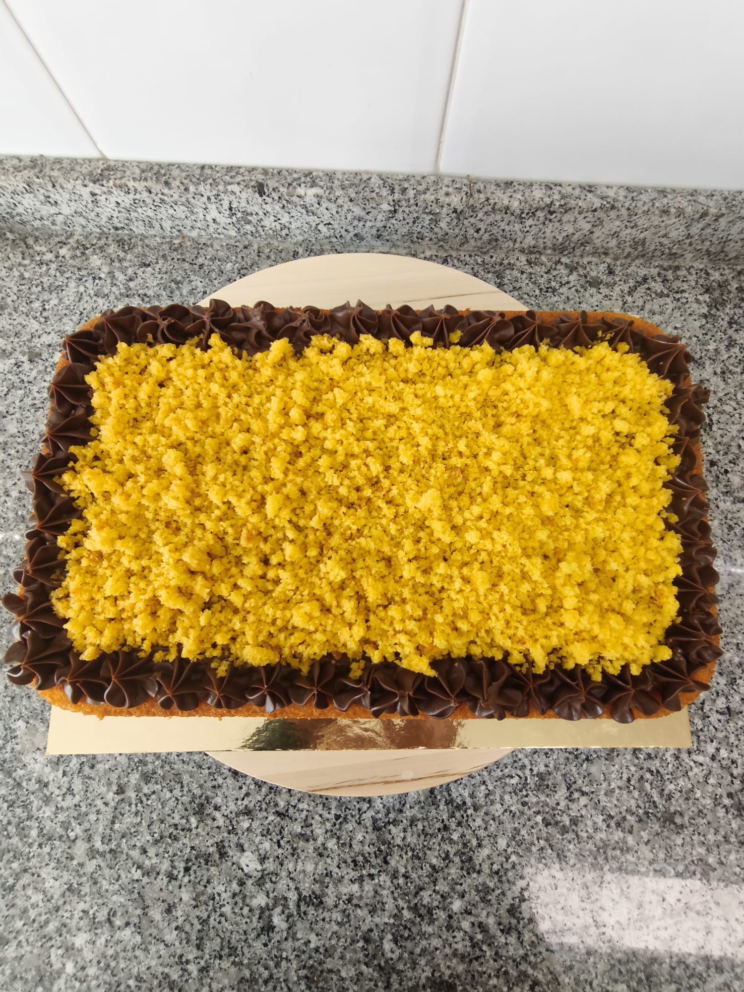 Bolo de Cenoura com Ganache de Chocolate Negro (Pequeno)