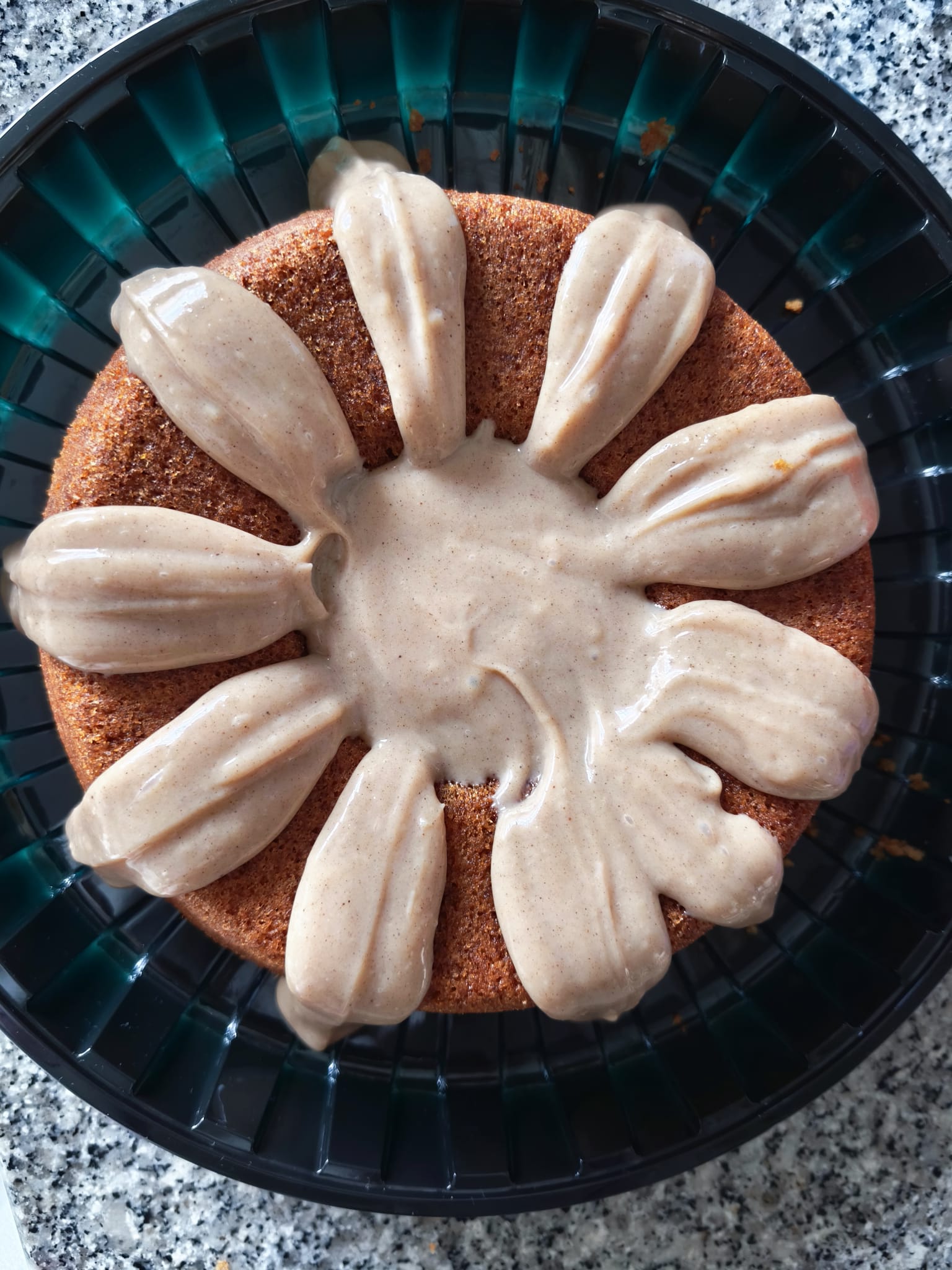Bolo Indiano com Brigadeiro de Canela